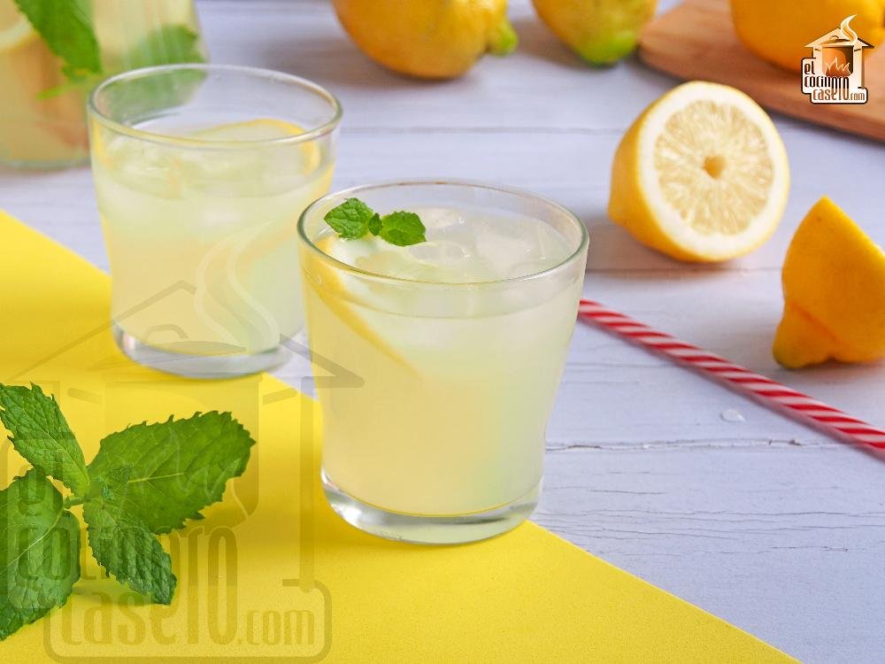  Limonada Clásica